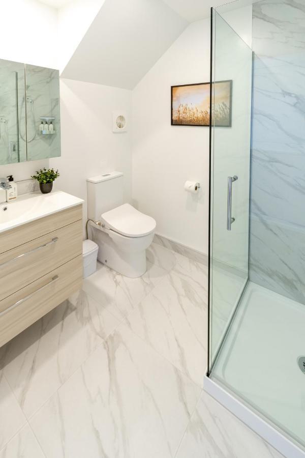 Ferienwohnung Upper Riccarton Dream - 2 Bed 2 Bath W/Carpark Christchurch Exterior foto